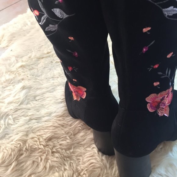 I.N.C International Concepts Delisa Knee-High Faux Suede Boot - Picture 3 of 10